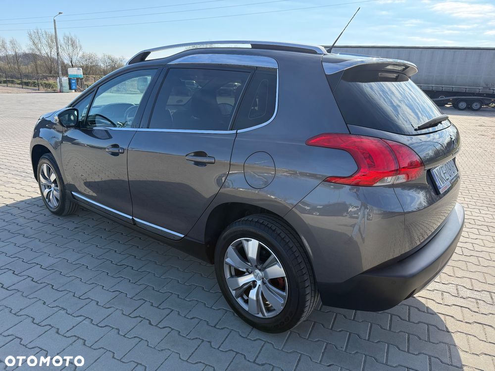 Peugeot 2008 120 VTI Allure - 5