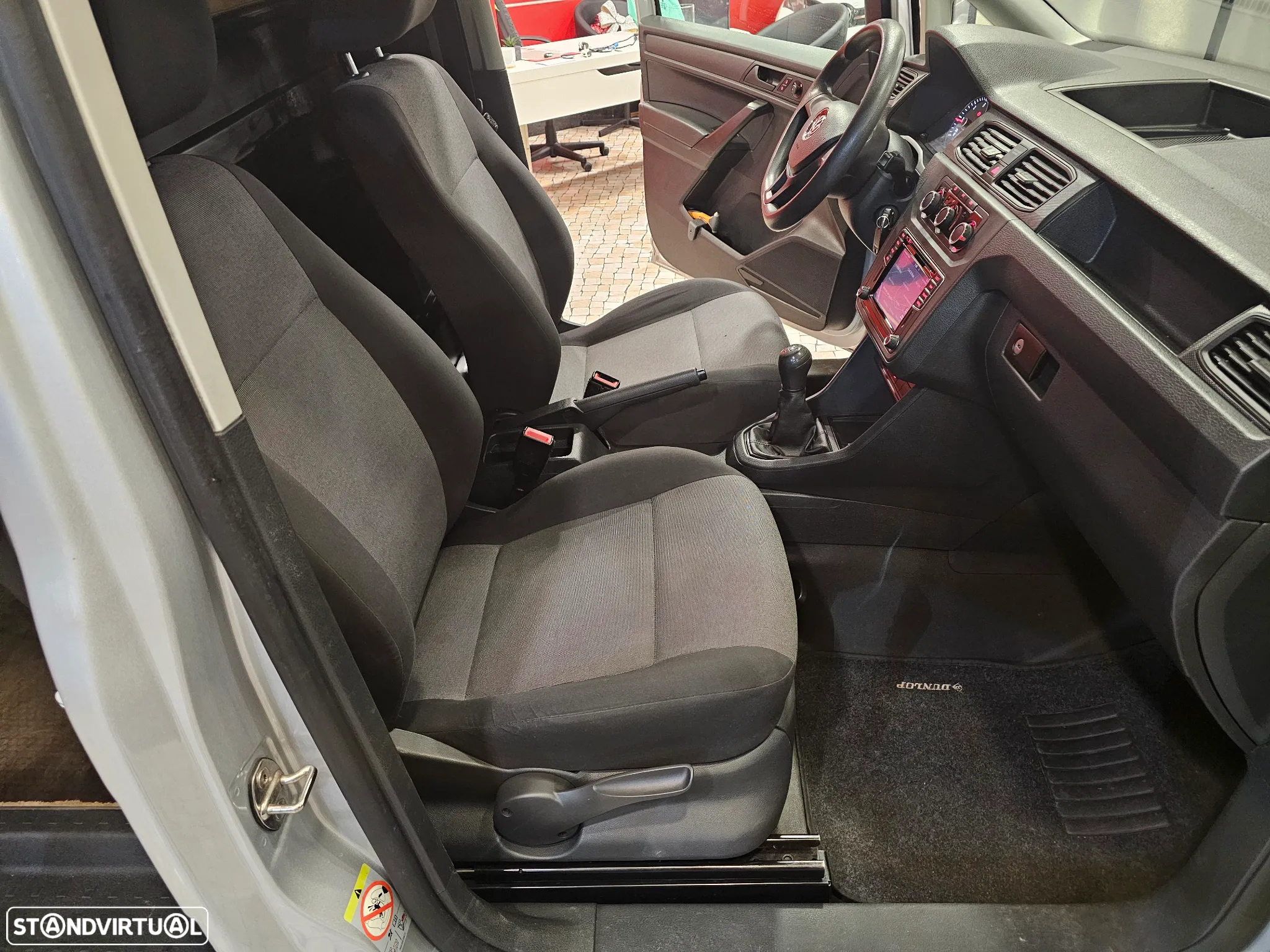 VW Caddy 2.0/ longa c/iva dedutível - 18