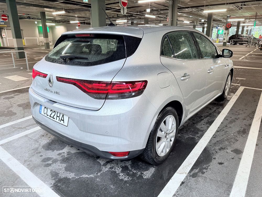 Renault Mégane 1.5 Blue dCi Limited EDC - 4