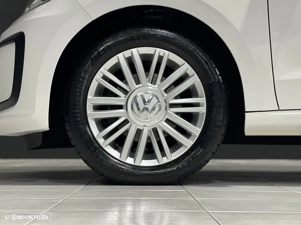VW Up! - 12