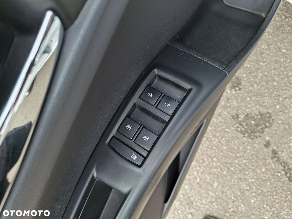 Opel Meriva - 15