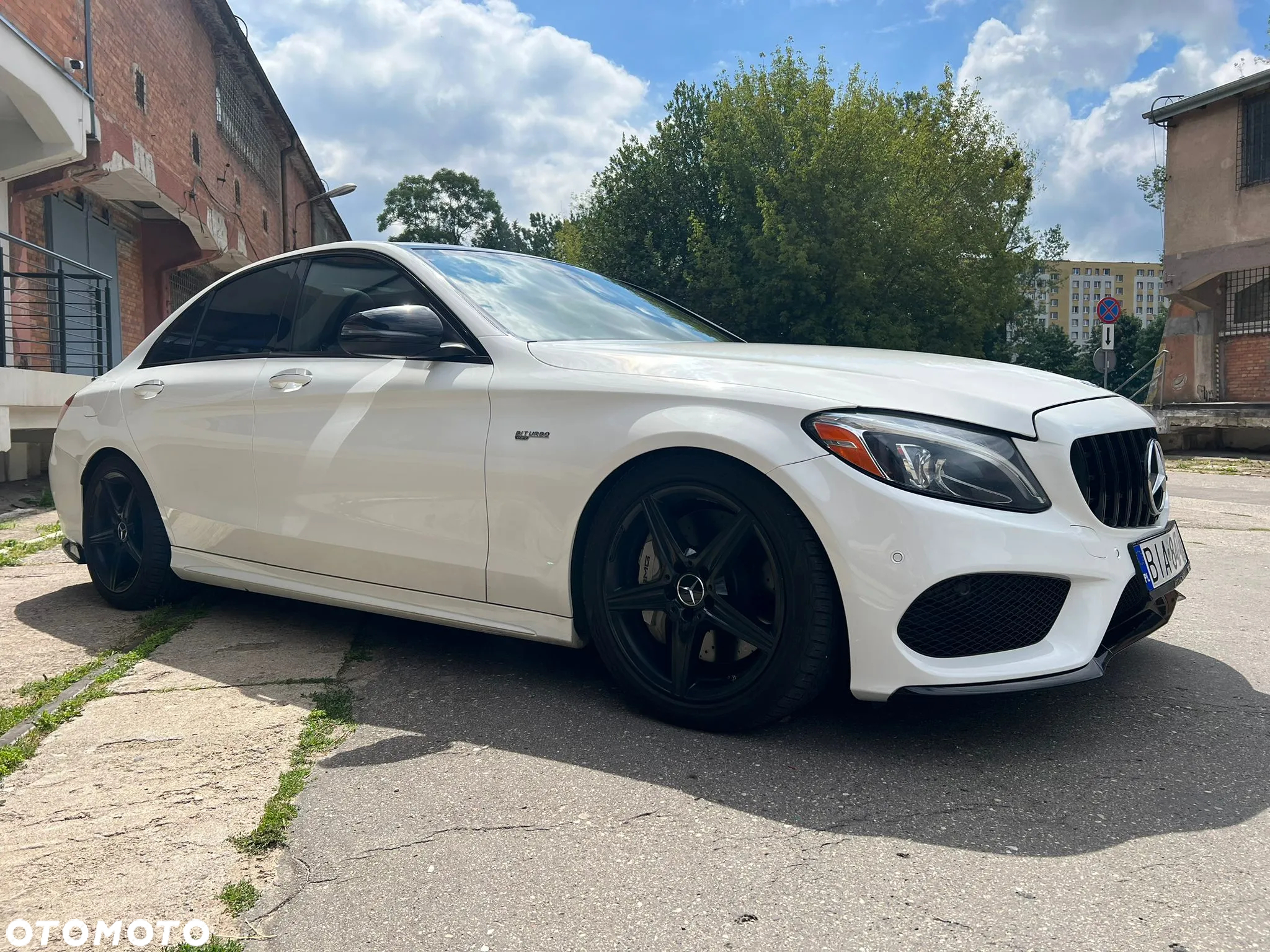 Mercedes-Benz Klasa C AMG 43 4-Matic - 9
