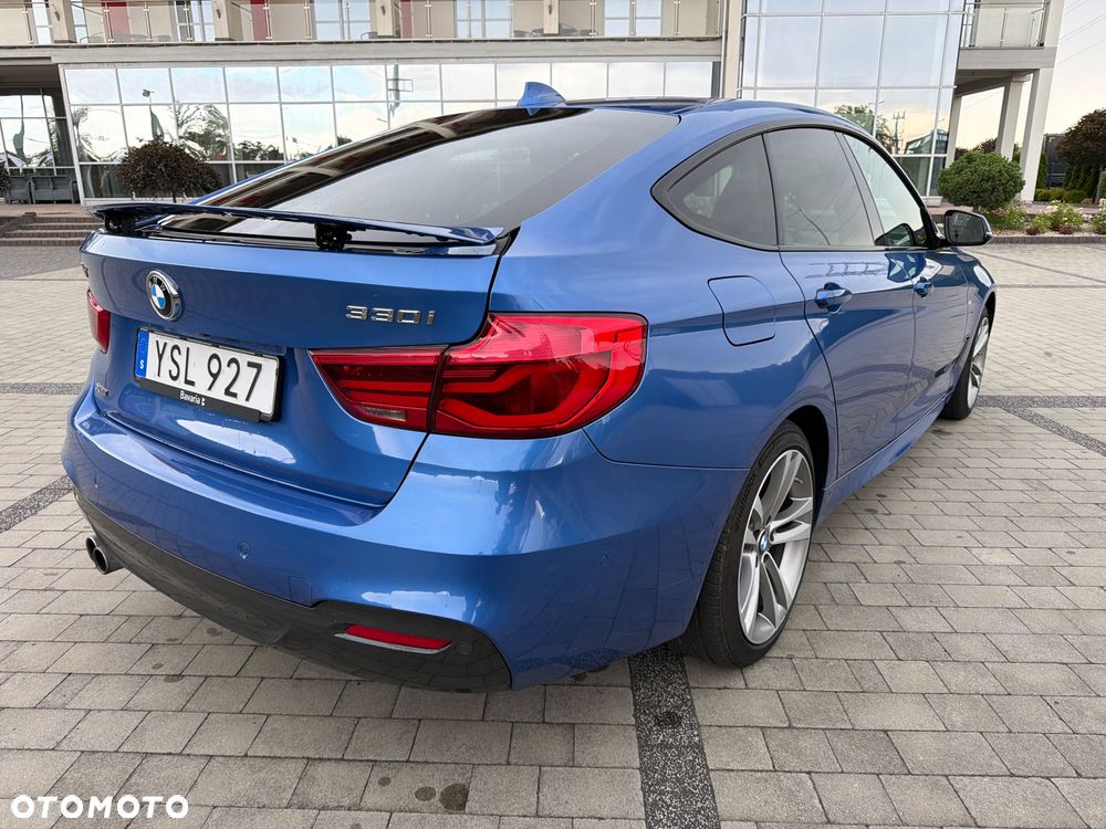 BMW 3GT 330i xDrive M Sport - 5