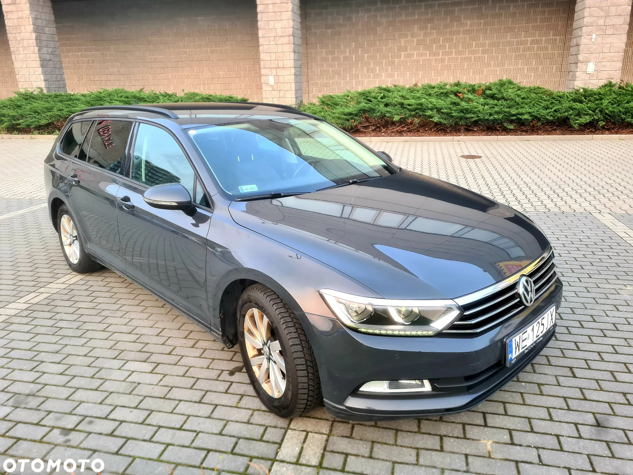 Volkswagen Passat 1.6 TDI BMT Trendline - 4