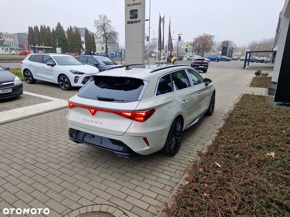 Cupra Leon Sportstourer 1.5 eTSI mHEV DSG - 4
