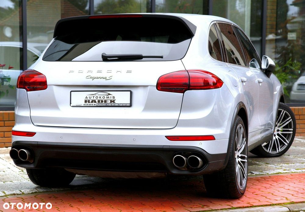 Porsche Cayenne - 23