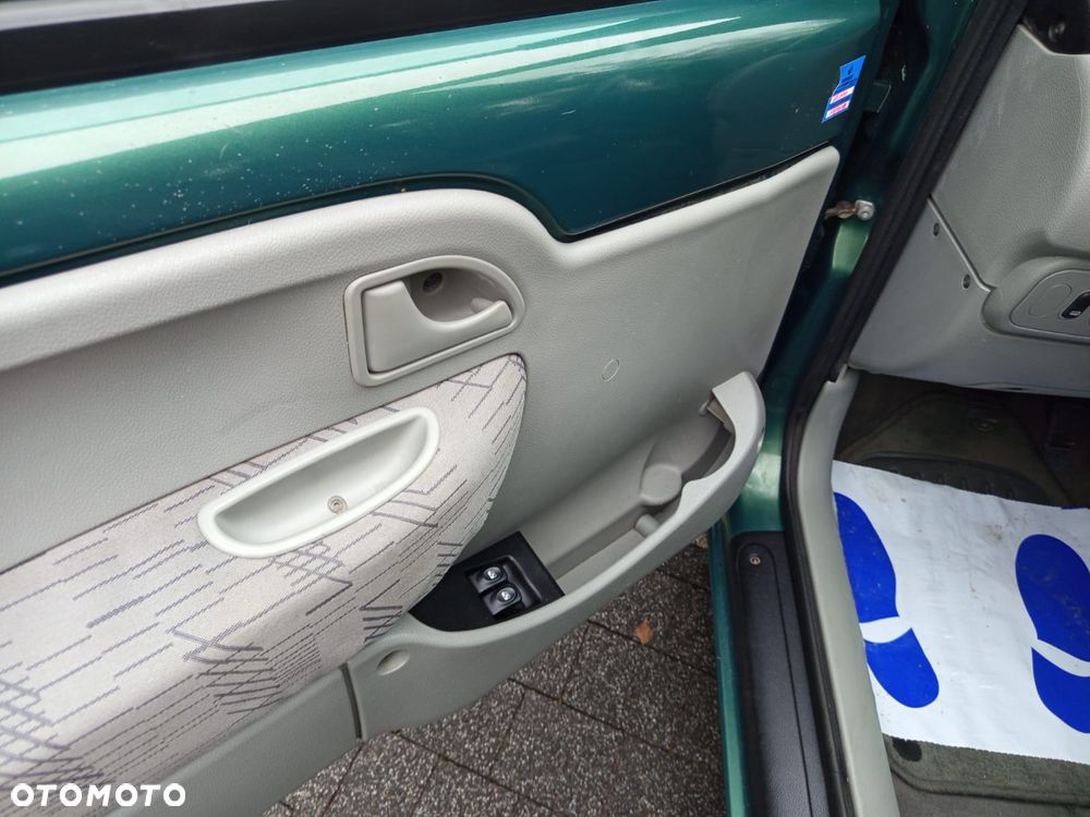 Renault Kangoo 1.6 16V Edition - 23