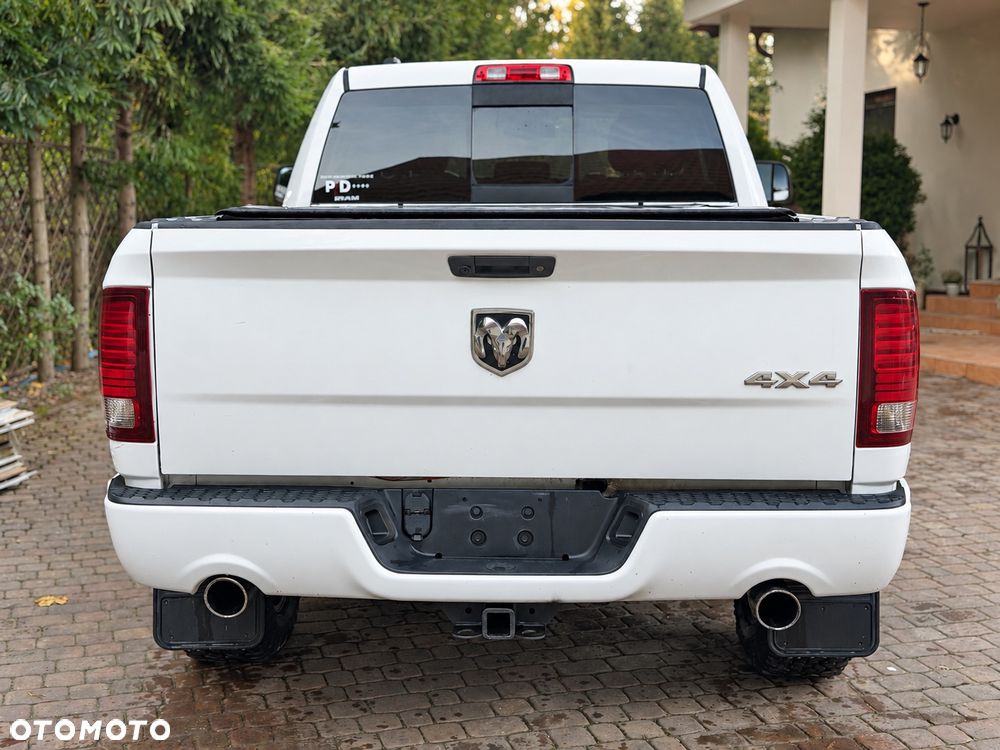 Dodge RAM 5.7 4x4 - 4