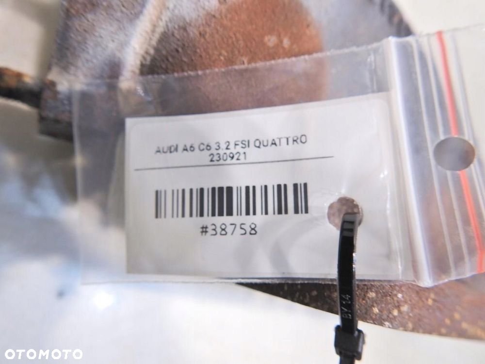 KOLEKTOR WYDECHOWY LEWY AUDI A6 C6 3.2 FSI 06E253033 - 4