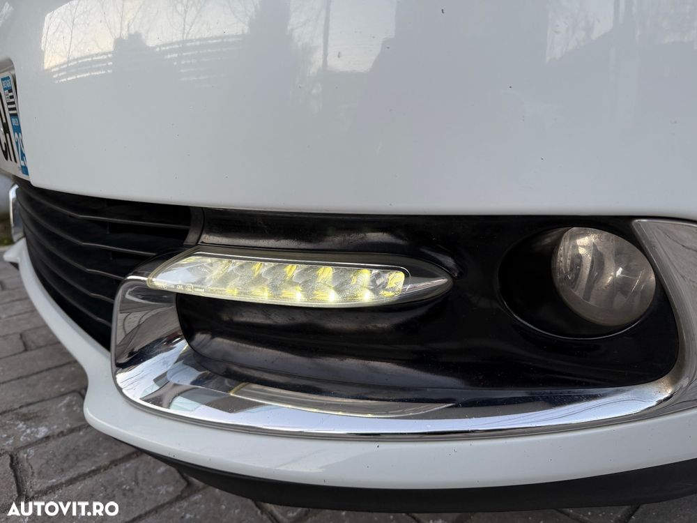 Renault Scenic ENERGY dCi 130 BOSE EDITION - 15