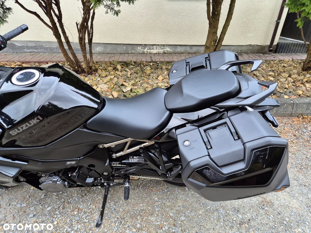 Suzuki GSX 1000 - 32