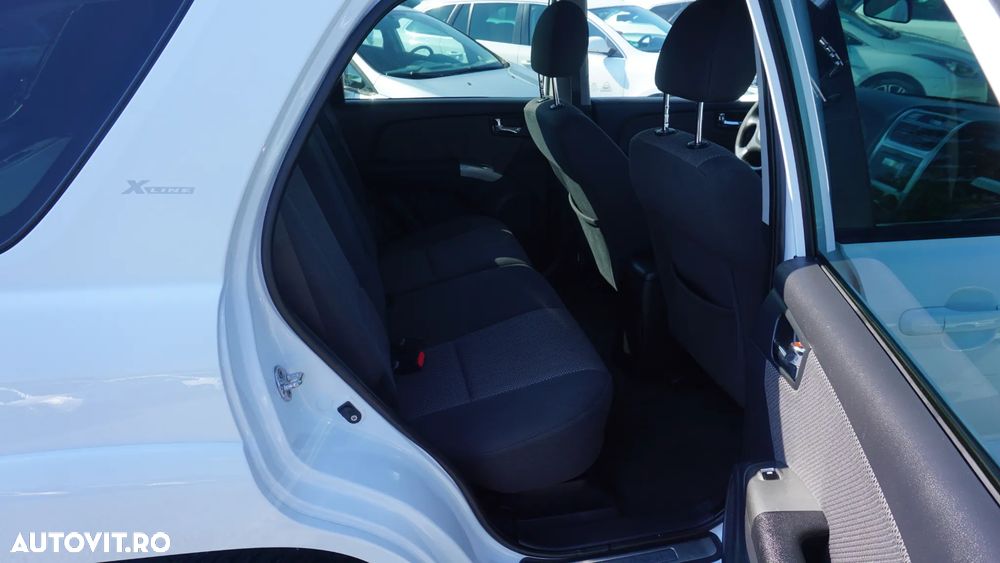 Kia Sportage 2.0 DSL MT 4x4 STYLE - 13