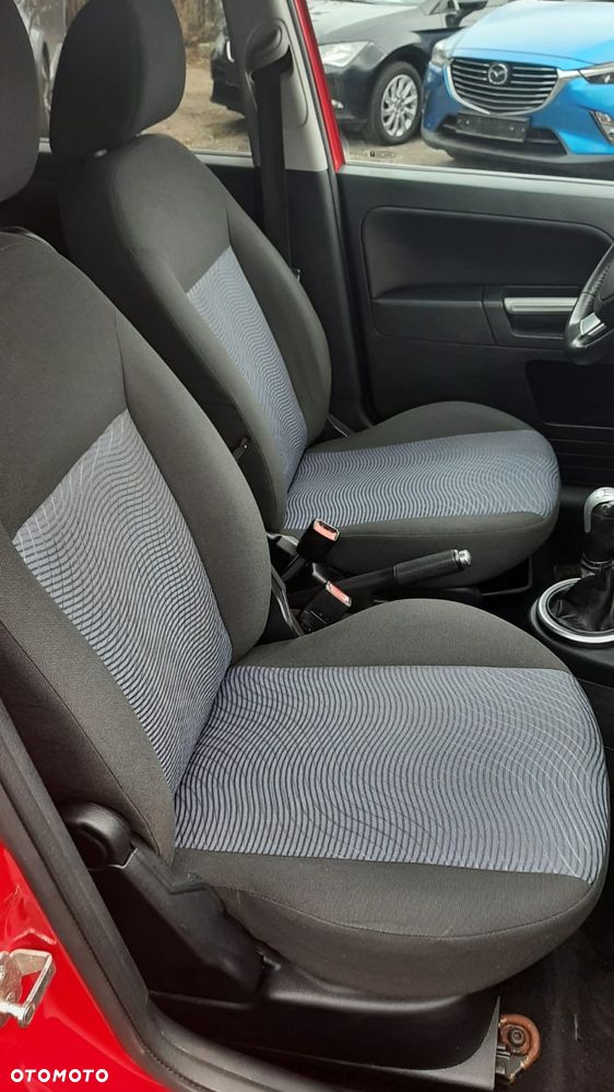 Ford Fusion 1.4 + - 15