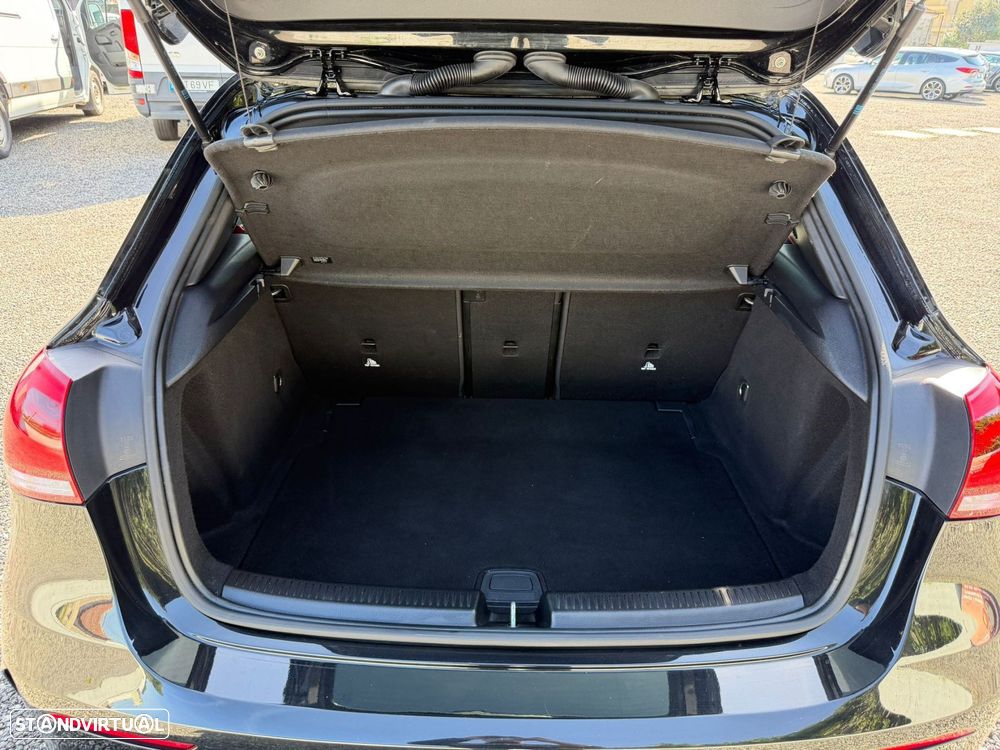 Mercedes-Benz A 35 AMG - 43