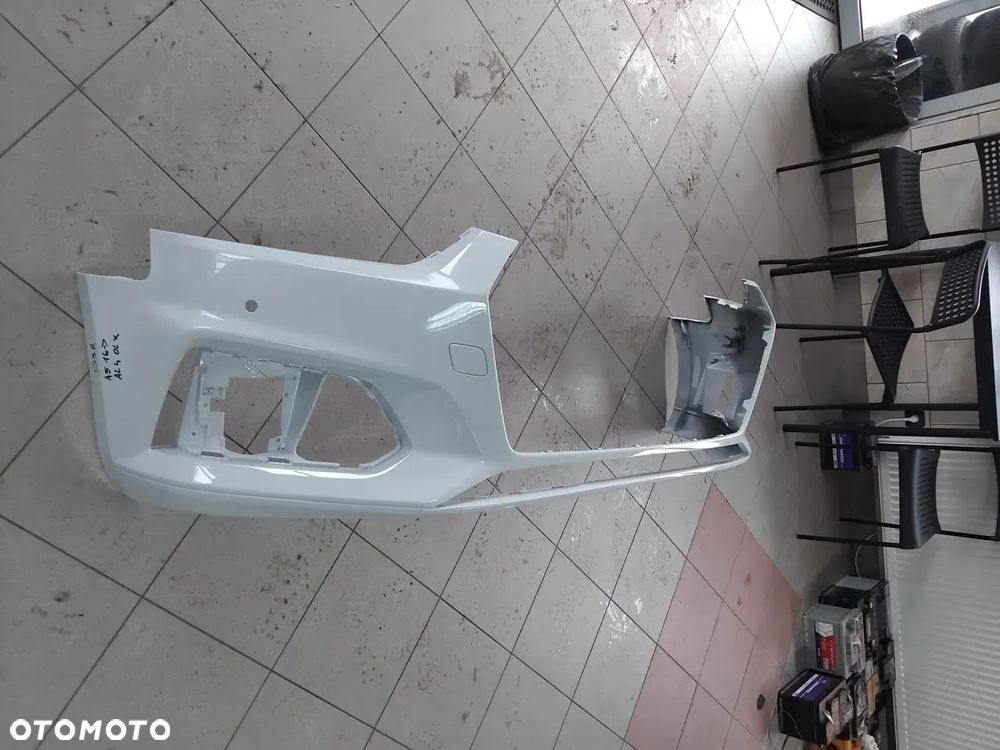 Audi A5 8W6807437 zderzak przedni 16-19 lakier Kod LS9R - 2