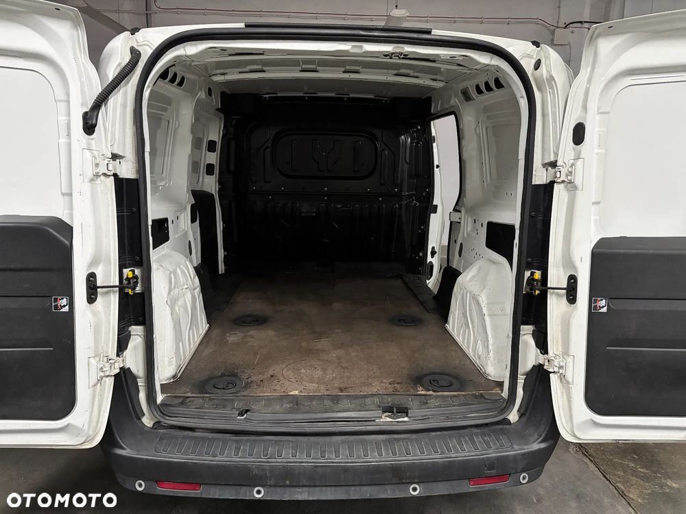 Fiat DOBLO MAXI - 11