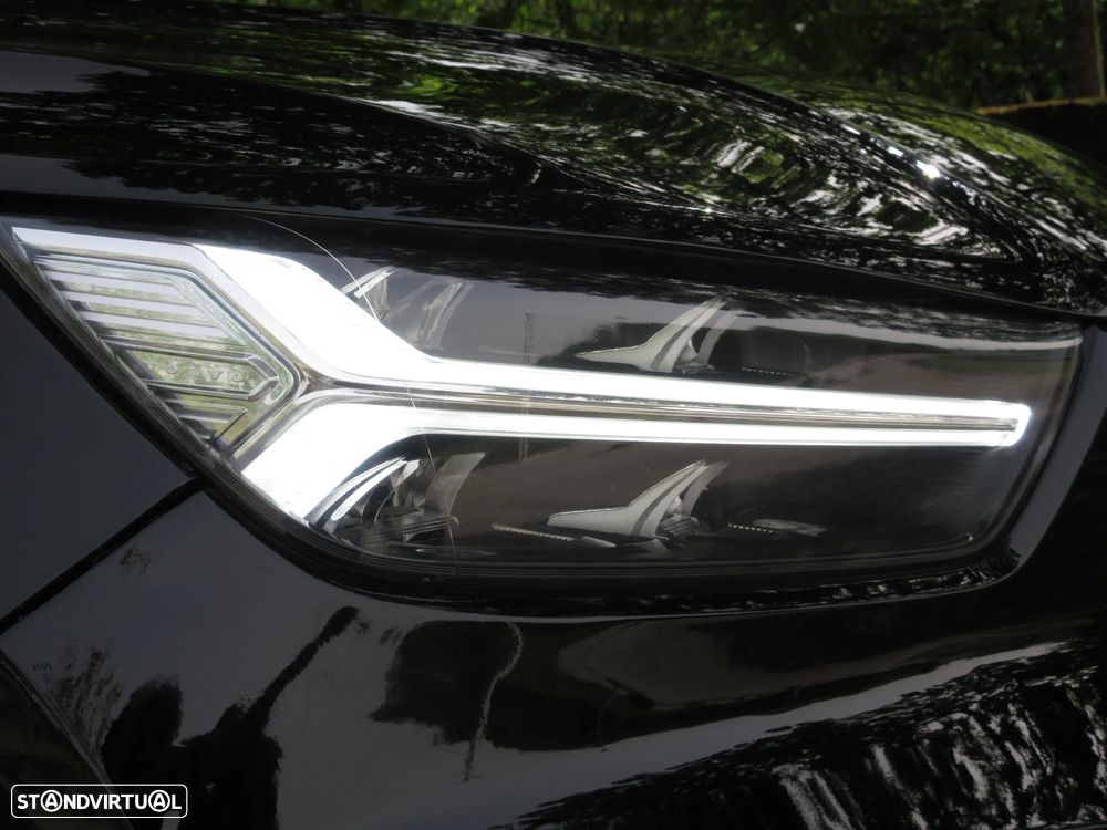 Volvo XC 40 2.0 D3 Momentum Plus Geartronic - 25