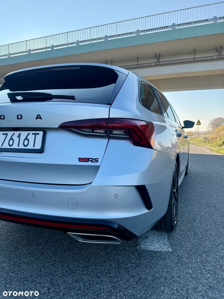 Skoda Octavia Combi 2.0 TDI DSG 4x4 RS Plus - 12