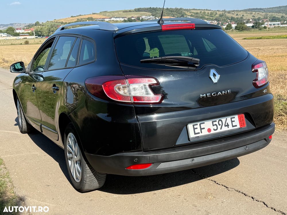 Renault Megane 1.5 dCi Dynamique Aut. - 5