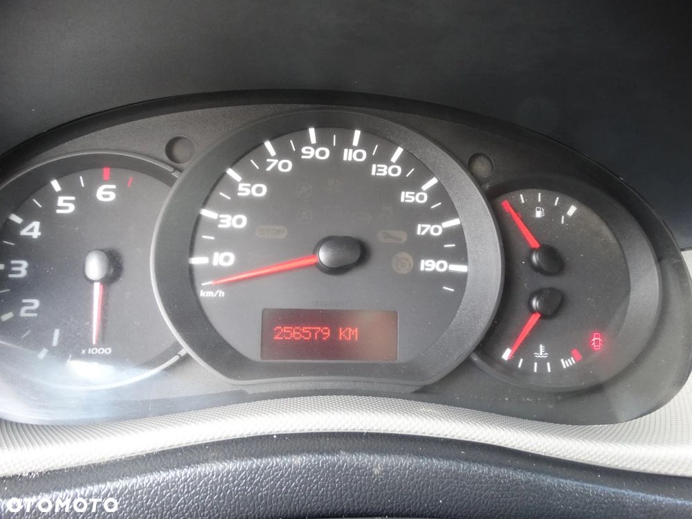 Renault Master - 11