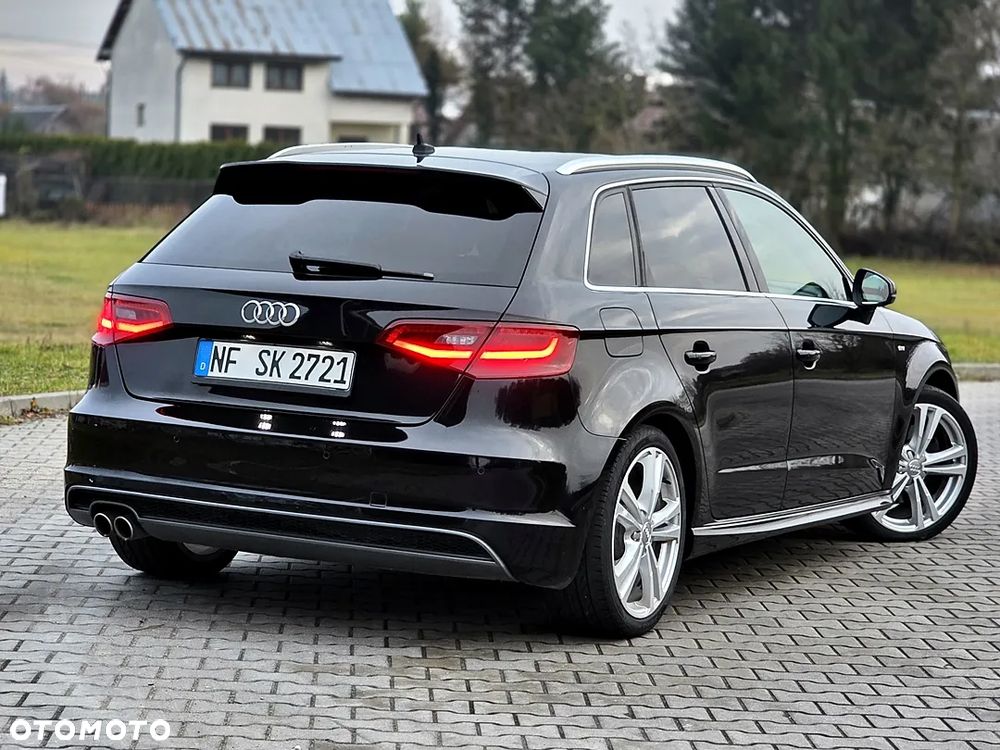 Audi A3 Sportback 2.0 TDI (clean diesel) quattro S tronic S line Sportpaket - 18