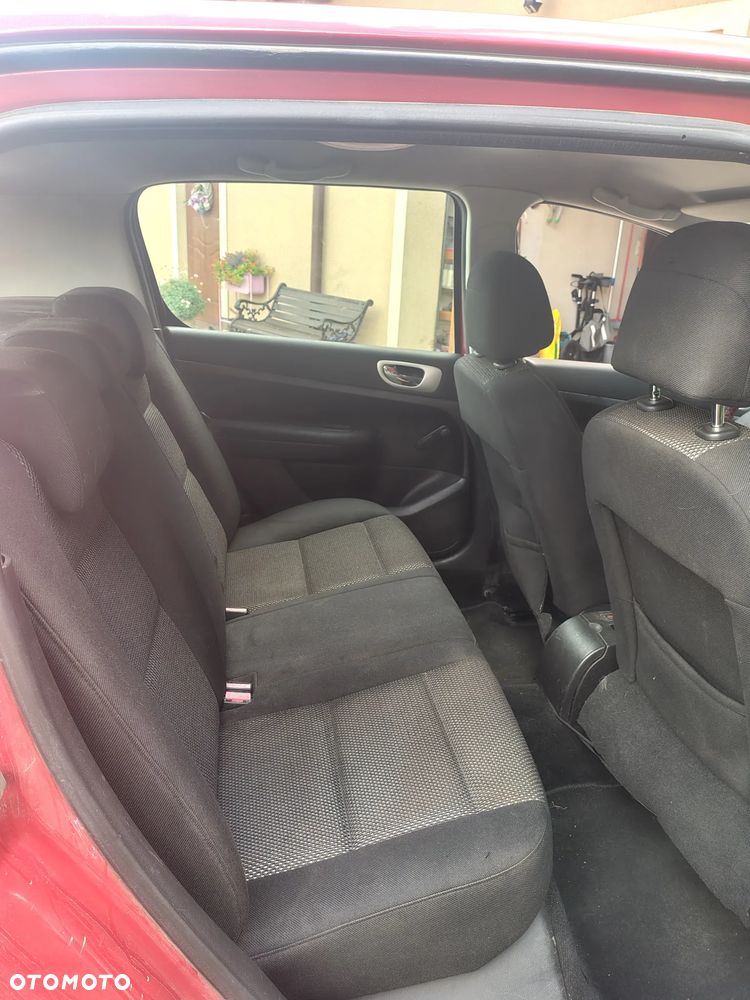 Peugeot 307 1.6 - 12
