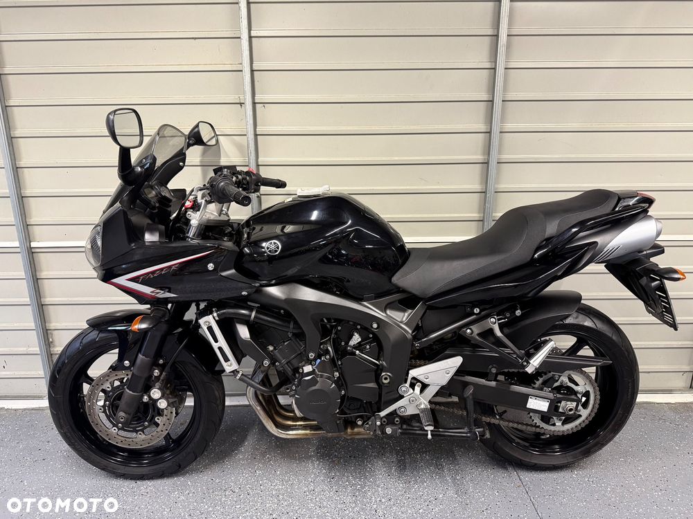 Yamaha FZ6 - 19