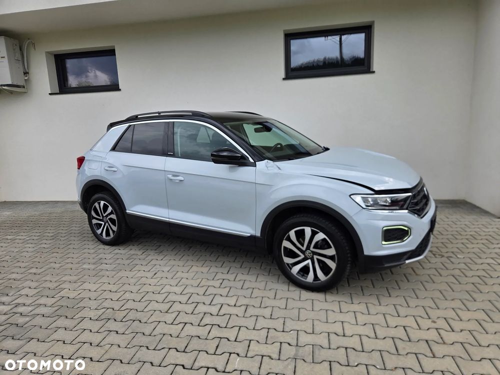 Volkswagen T-Roc - 15