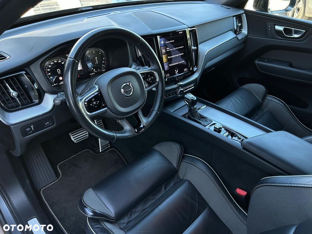 Volvo XC 60 D4 R-Design - 6