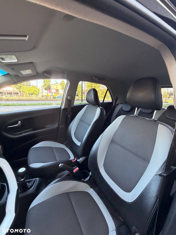 Kia Picanto - 25