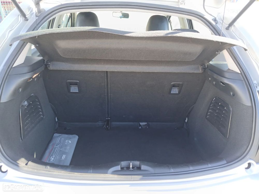 Citroën C3 1.2 PureTech Collection - 26