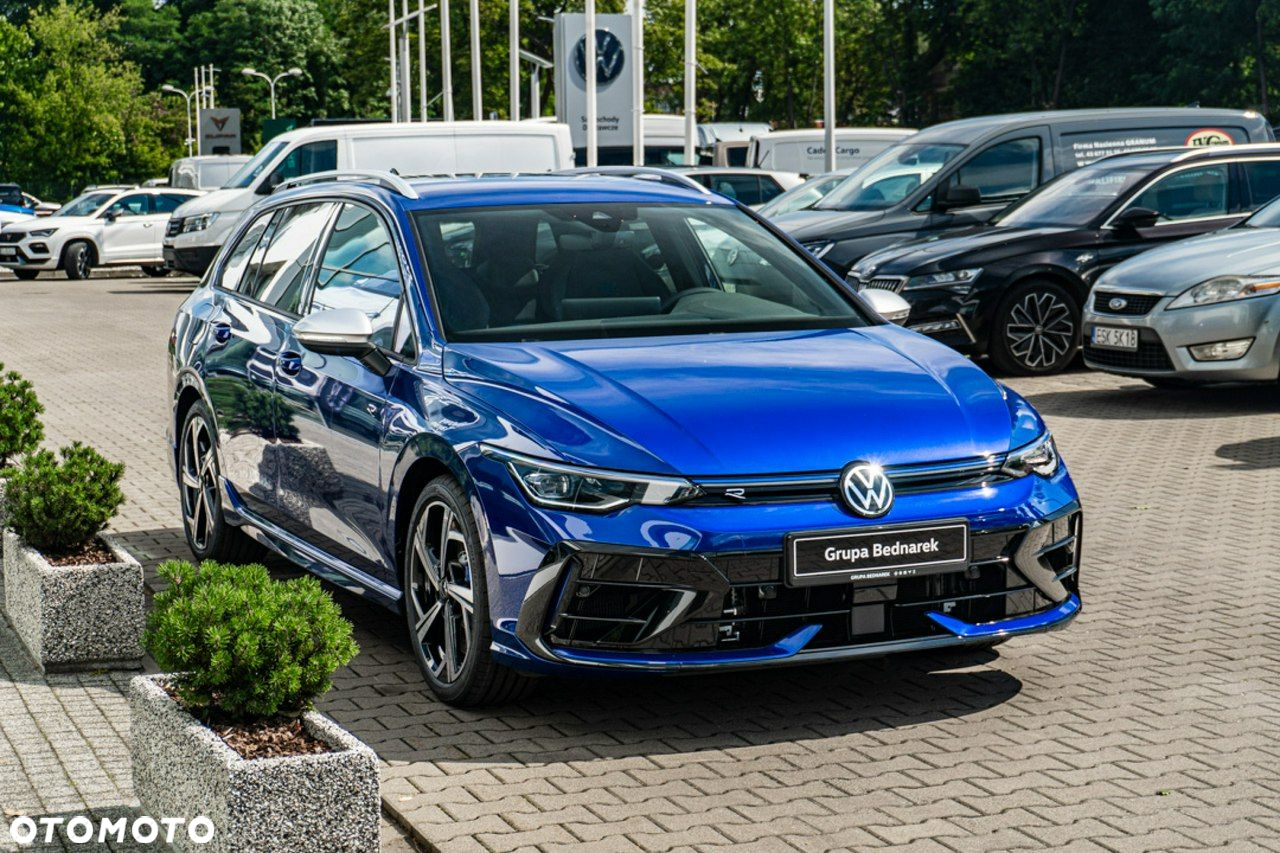 Volkswagen Golf - 5