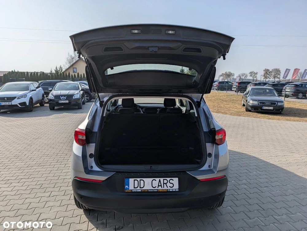 Opel Grandland X 1.2 Start/Stop Dynamic - 34