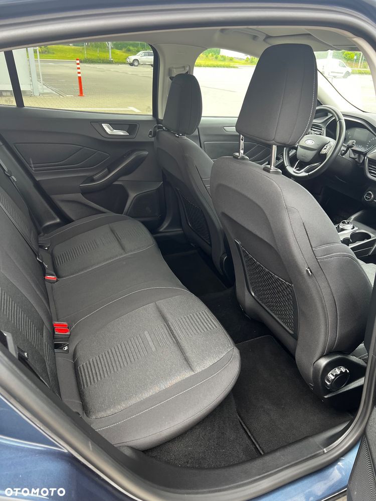 Ford Focus 1.0 EcoBoost Gold X ASS PowerShift - 8