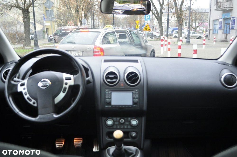 Nissan Qashqai+2 2.0 Tekna Premium - 11