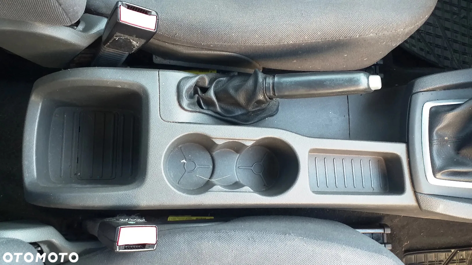 Na części Ford Focus MK2 3-drzwi 1.6 Diesel lak. Z3 silnik skrzynia biegów maska zderzak szyba klapa lampa fotel kanapa deska belka zawieszenie hak koła - 10