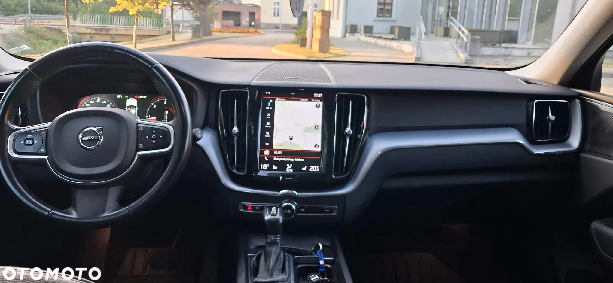 Volvo XC 60 D4 Geartronic Momentum Pro - 2