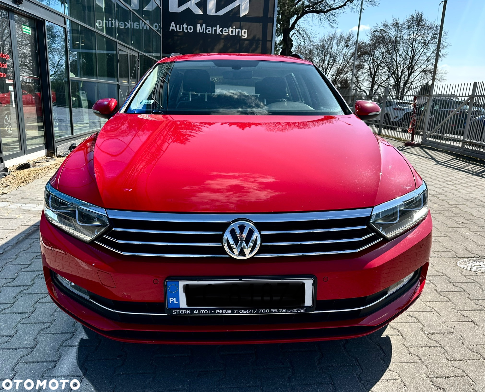 Volkswagen Passat - 2