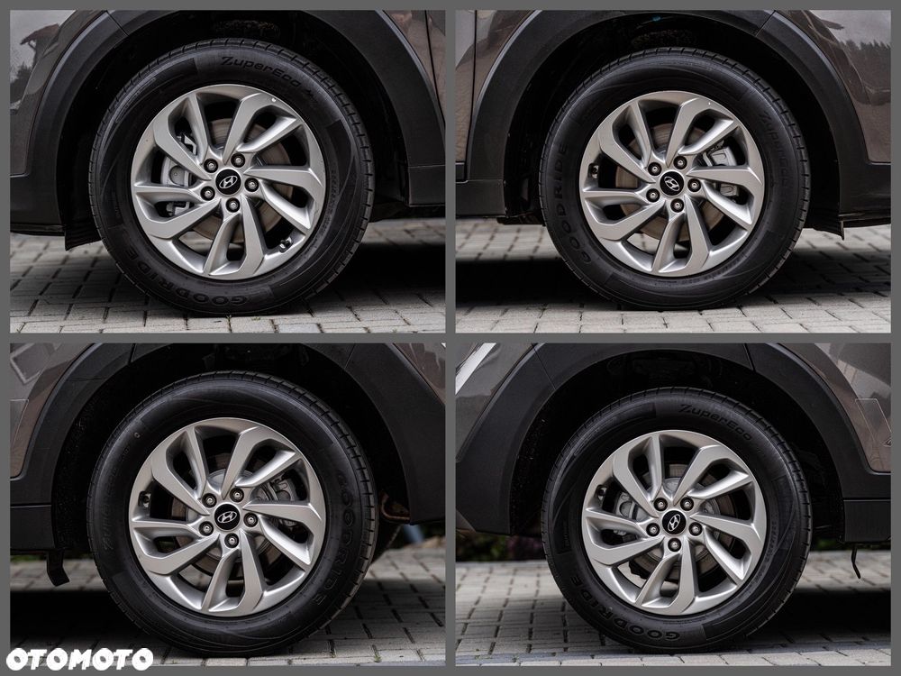 Hyundai Tucson 1.7 CRDI BlueDrive Style 2WD - 23