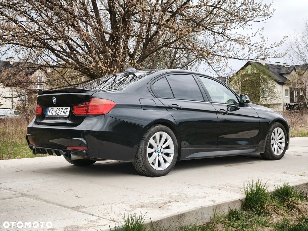 BMW Seria 3 ActiveHybrid Sport-Aut Modern Line - 7