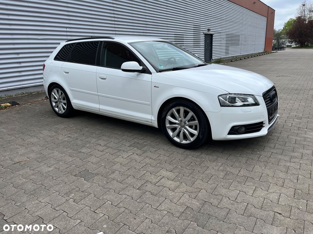 Audi A3 Sportback 1.8 TFSI S line Sportpaket - 12