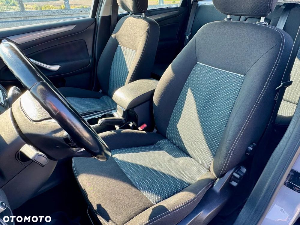 Ford Mondeo 2.0 TDCi Titanium - 11