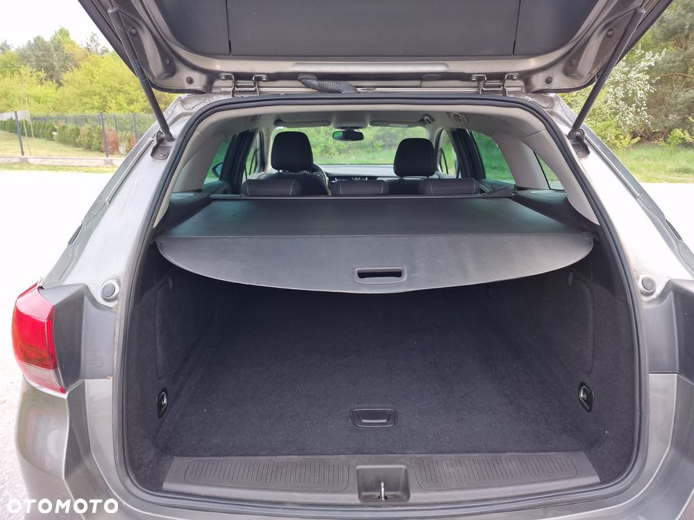 Opel Astra 1.6 CDTI Sports Tourer Active - 11