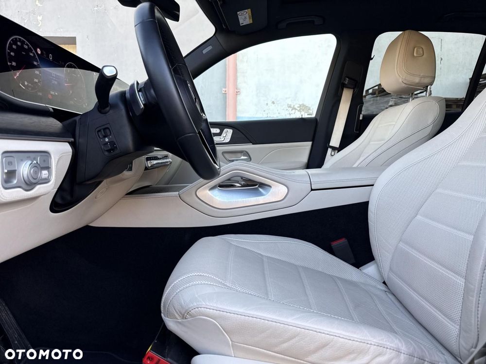 Mercedes-Benz GLE - 19