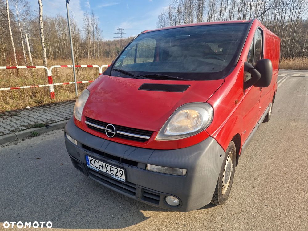 Opel Vivaro - 1