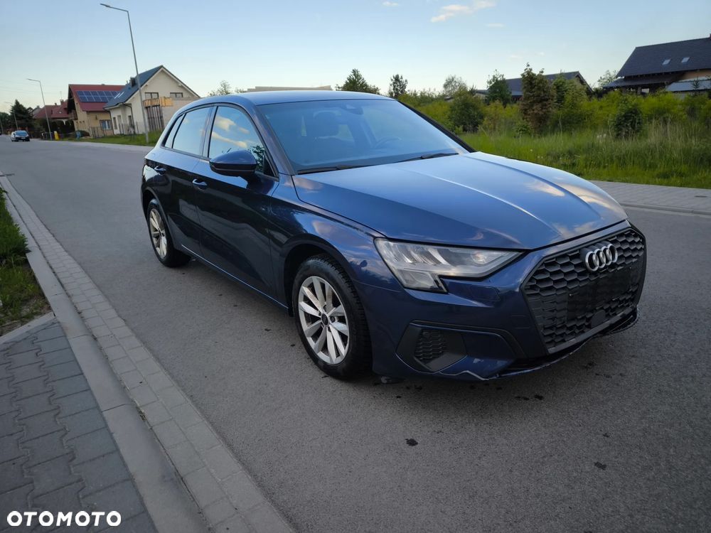 Audi A3 Sportback 30 TDI - 2