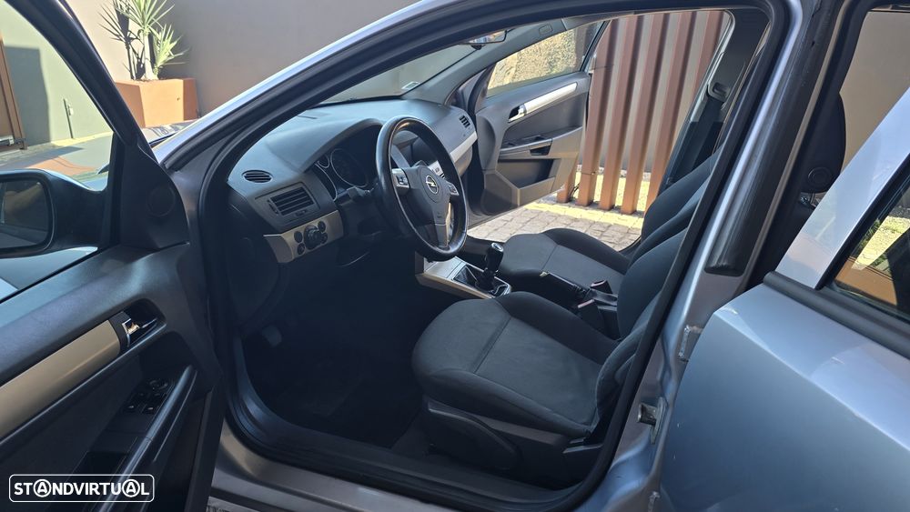 Opel Astra 1.3 CDTi Enjoy EcoFLEX - 5