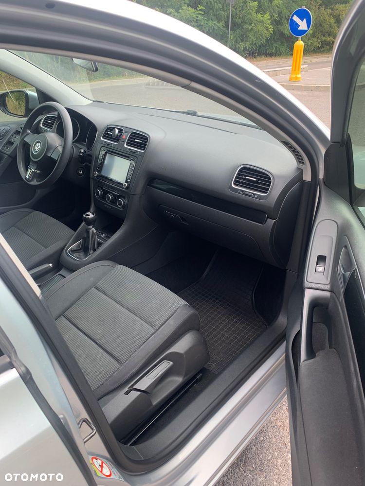 Volkswagen Golf - 12