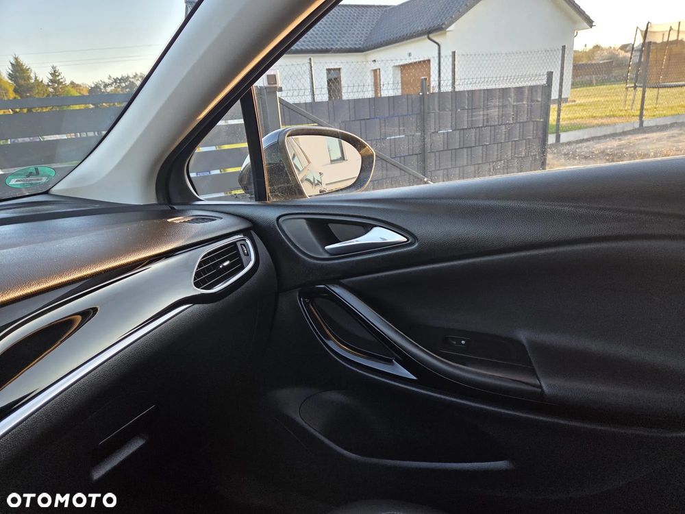 Opel Astra 1.4 Turbo Start/Stop Automatik Business - 23