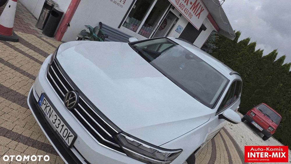 Volkswagen Passat - 17